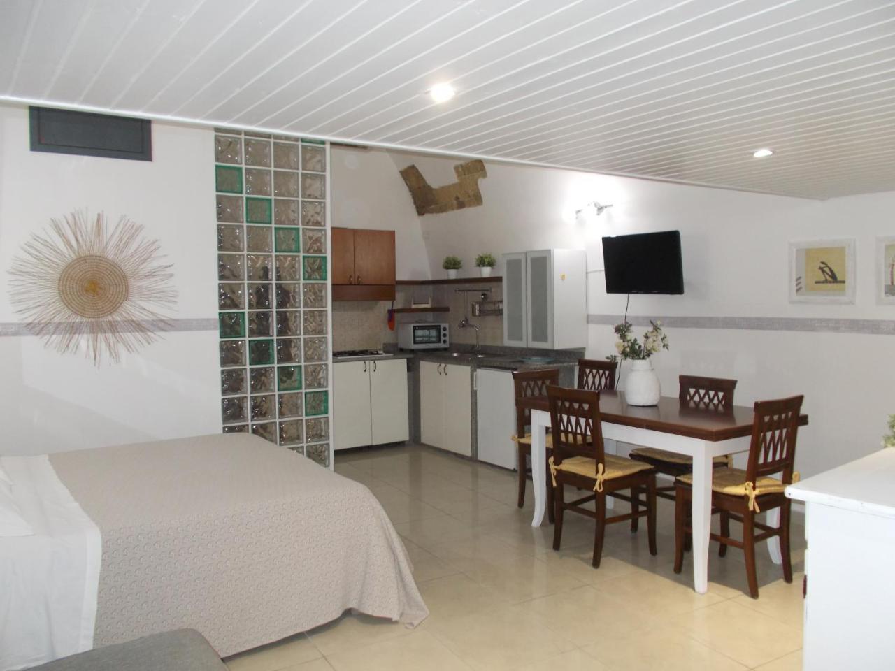 Monolocale Palmieri Bed & Breakfast Gallipoli Exterior photo